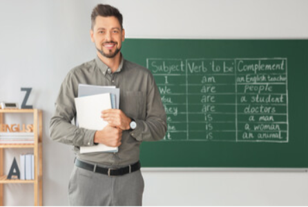 Crafting Stronger Sentences: Strategies for Sentence Improvement in English