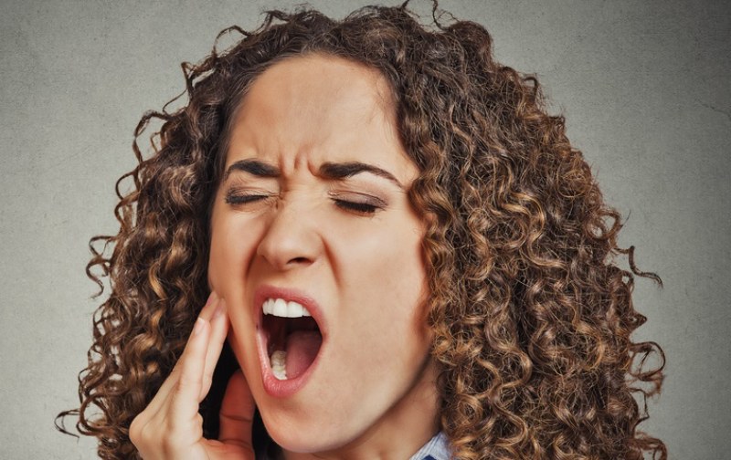 Dental Bridge Problems Explained: Unveiling the Hidden Issues