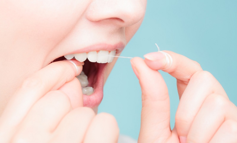 Master Dental Flossing: Types, Benefits & Best Techniques