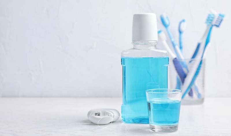 Can Mouthwash Help Sensitive Teeth?