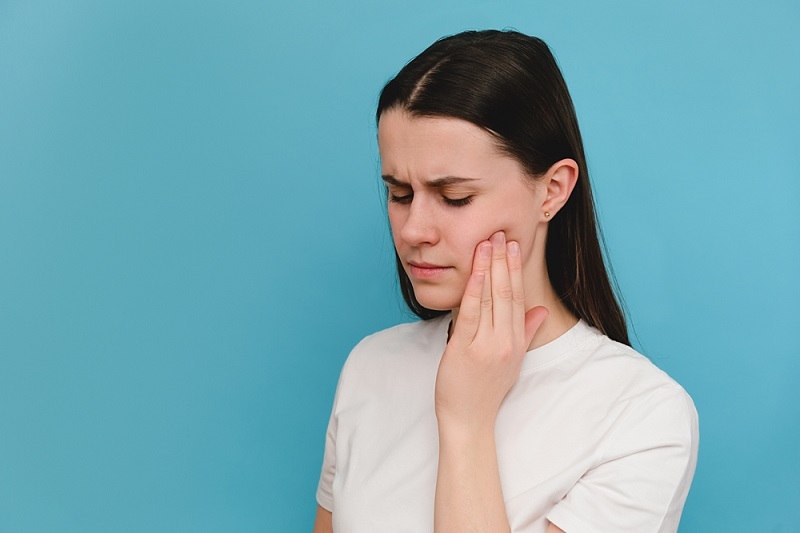 Sensitive Teeth: Common Causes & How to Find Relief