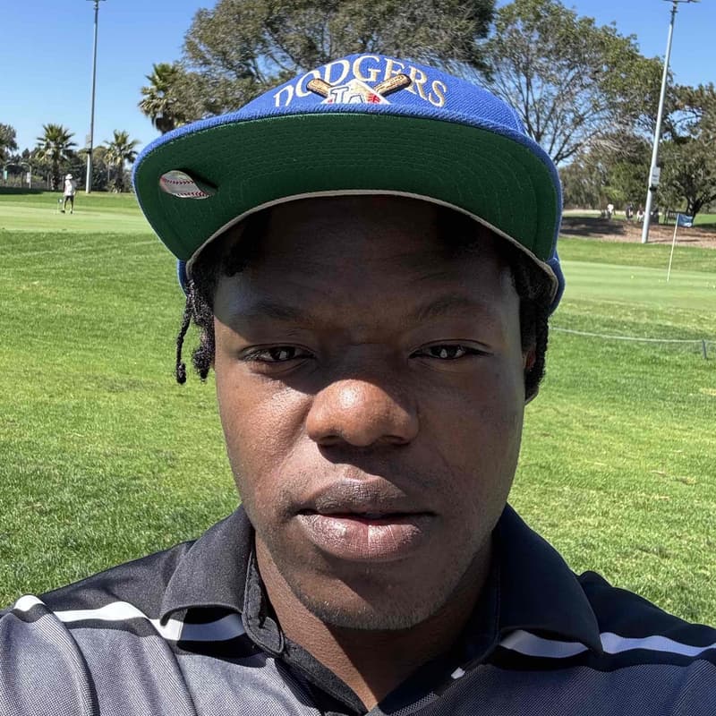 Deonte Bell - golf coach in Phoenix