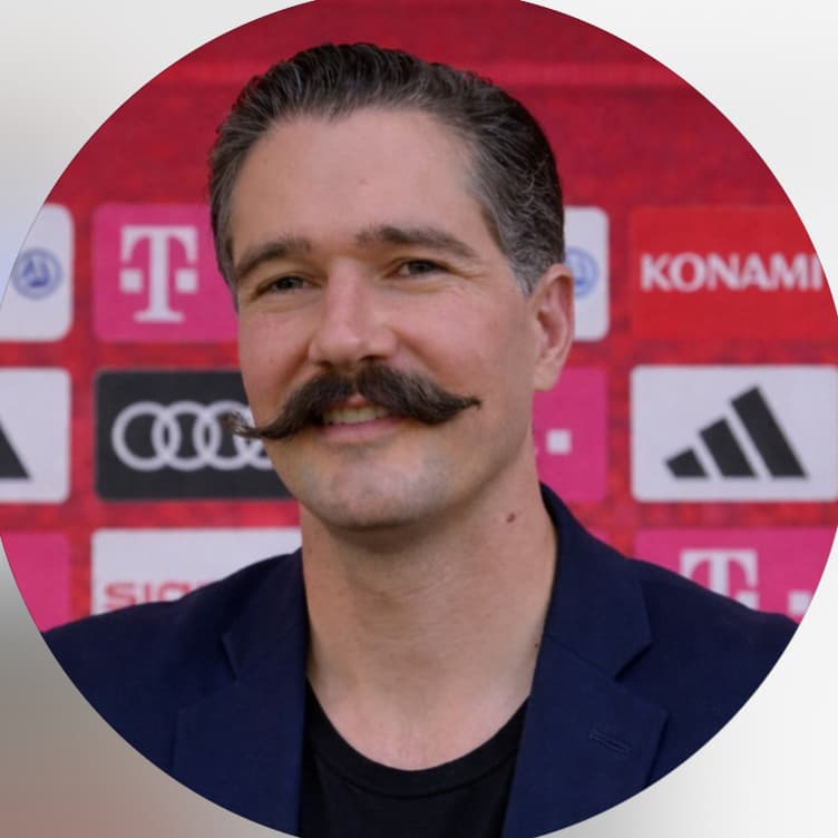 Wesley Savin - soccer coach in Anaheim