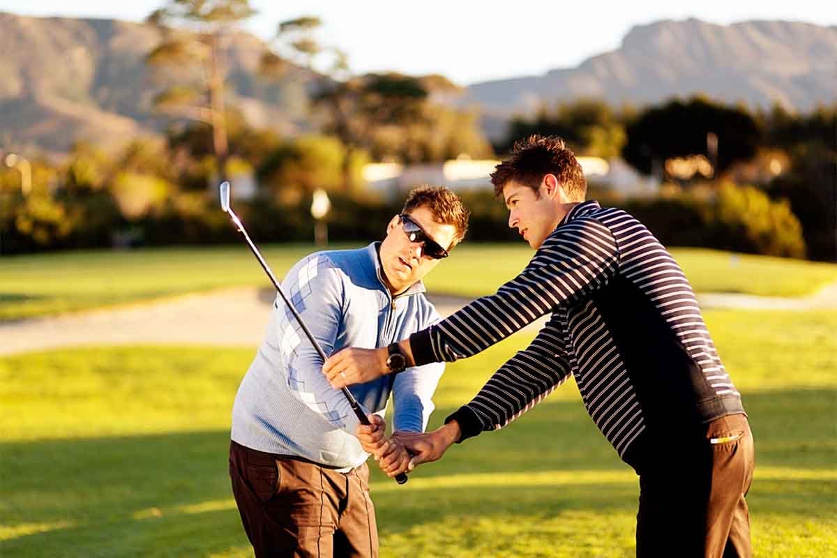 The Pros & Cons of Golf Lessons | Golf Ball Planet ™
