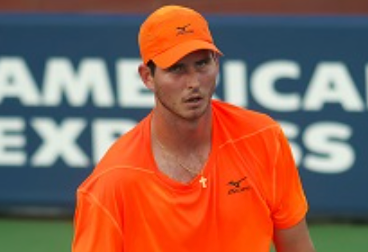 Dennis Novikov - tennis coach in San Jose