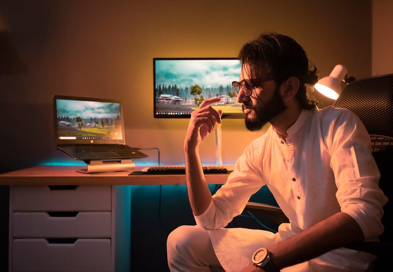 Remote Tech Sales Opportunities in 2025