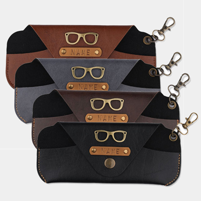 Personalized eyewear case