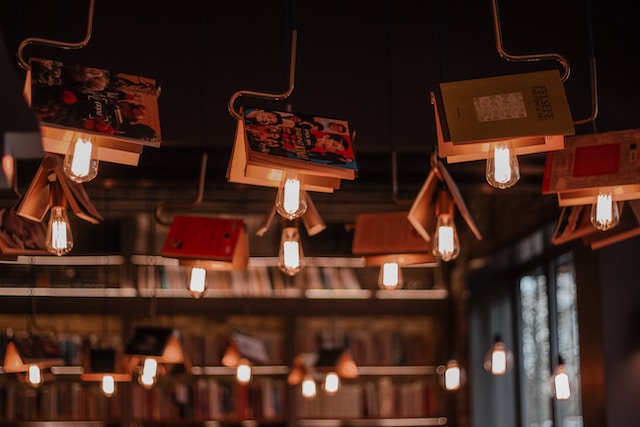 How can you create the perfect in-store layout for your bookstore?