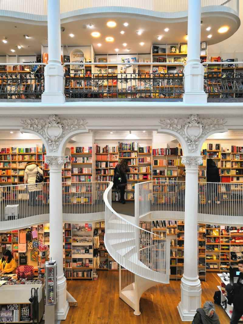 How can bookstores optimize their online presence for success?