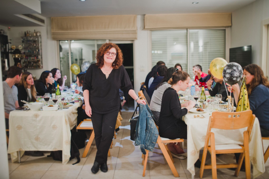 shabbat dinner dress code Shabbat dinner with locals: a must-do activity for your trip to Israel!