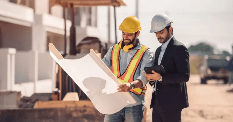 How to become a project manager in construction in 2025?