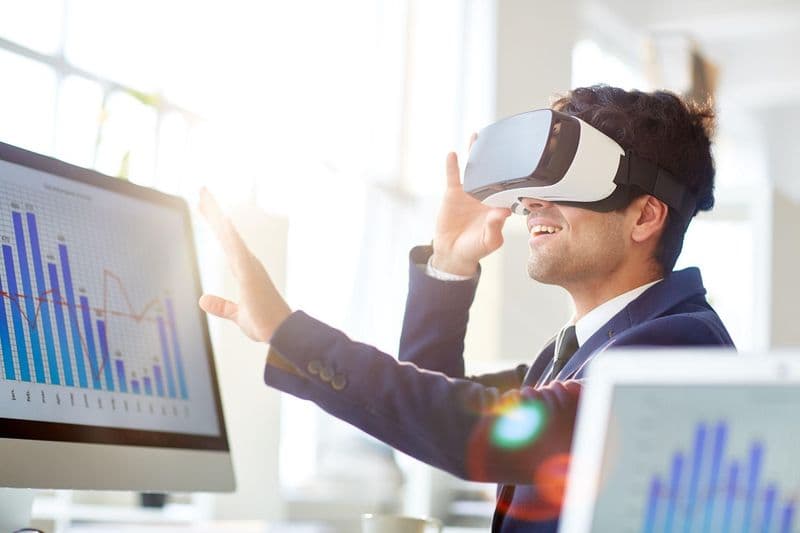 Augmented Reality in Finance: Unraveling a New Era of Banking