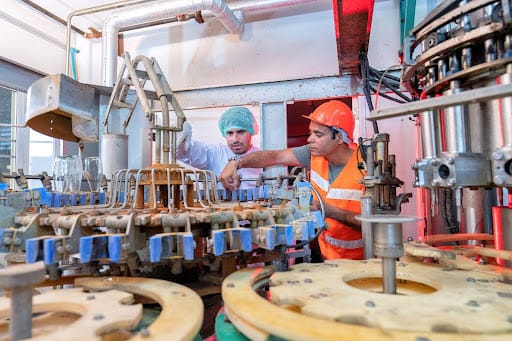 Mixed Reality in Manufacturing: How It's Revolutionizing Production