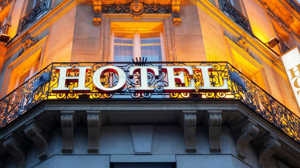 MOXY PARIS VAL D’EUROPE OPENS NEAR DISNEYLAND PARIS