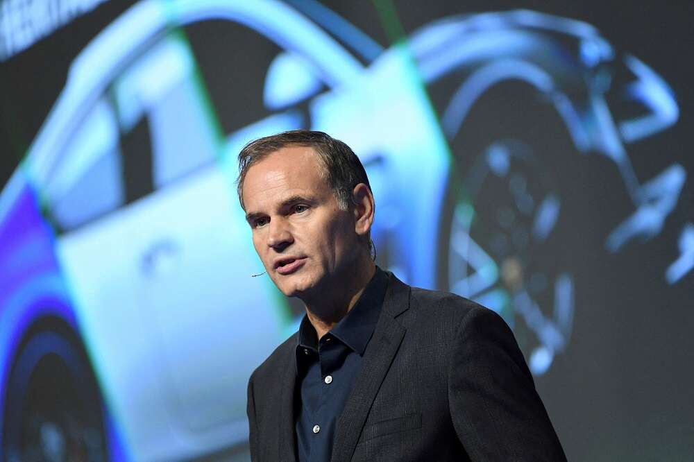 Volkswagen investors question plan for CEO to lead Porsche listing