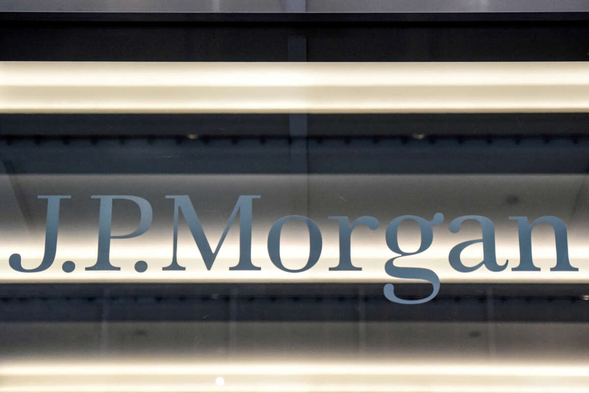JPMorgan readies overseas retail expansion with German hiring spree