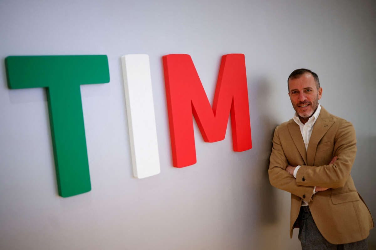 Italy’s CDP and partners ask TIM for more time for network deal