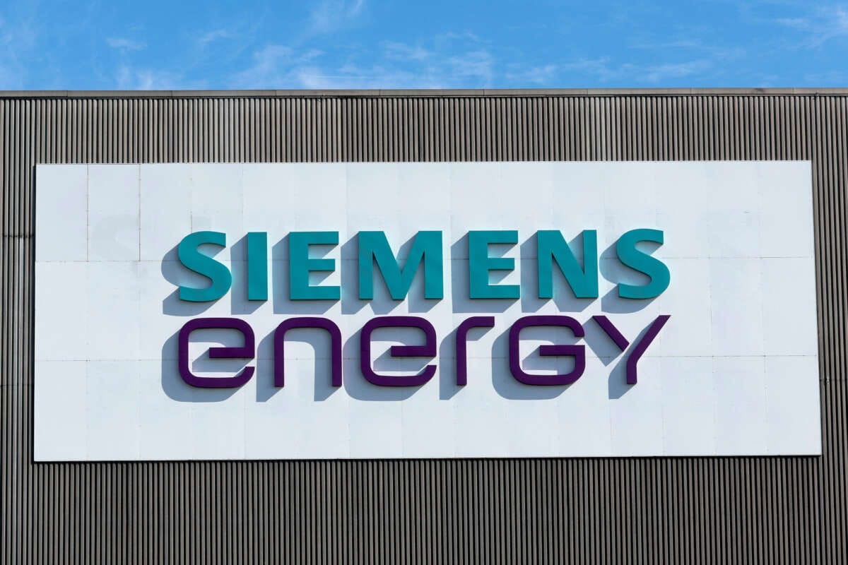 Siemens Energy signs 7-billion-eur offshore power deal with TenneT