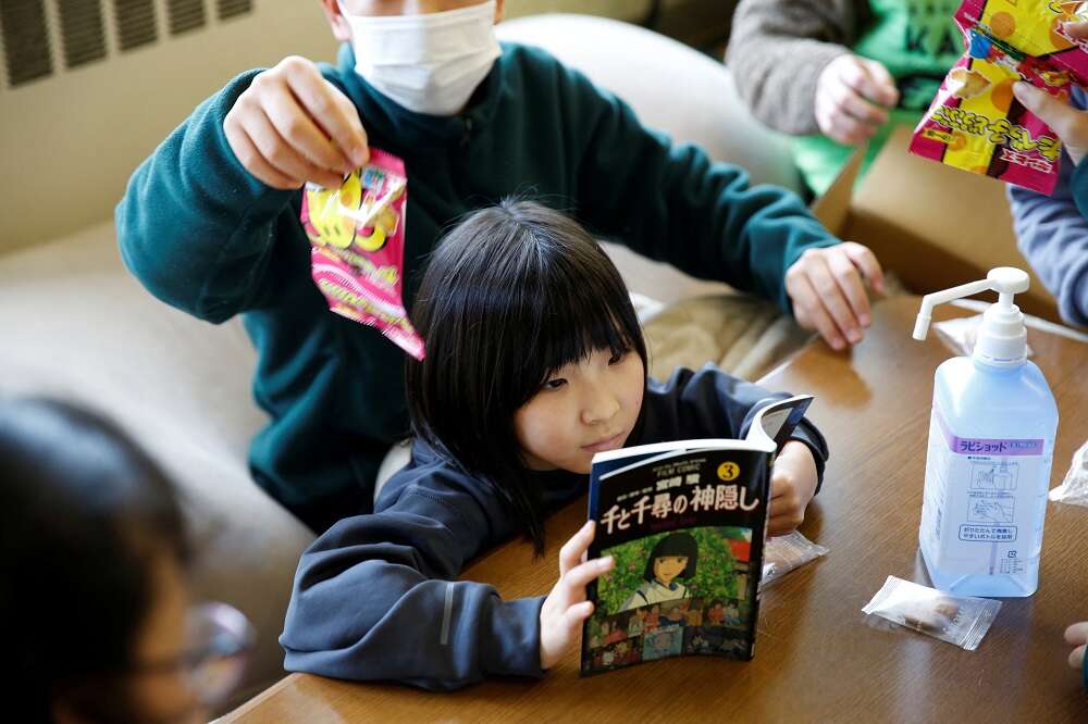 One month on from Japan quake, volunteers provide safe space for kids