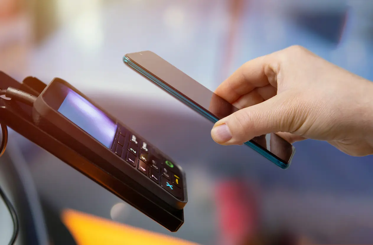 Exploring the Evolution of Mobile Payment Technologies