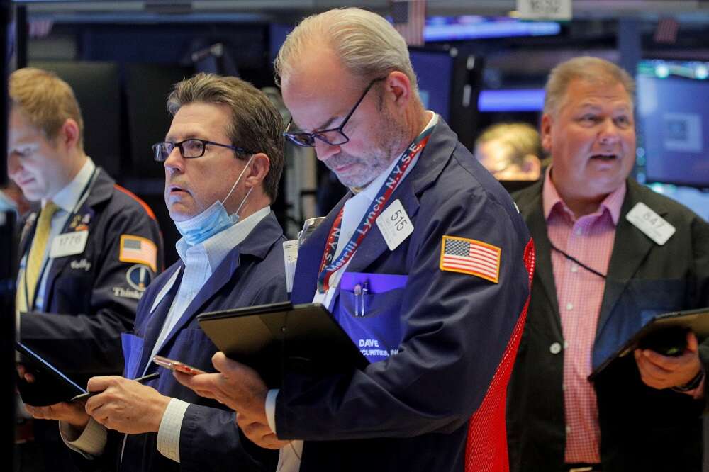 Yields rise, stocks nudge higher after U.S. jobs data