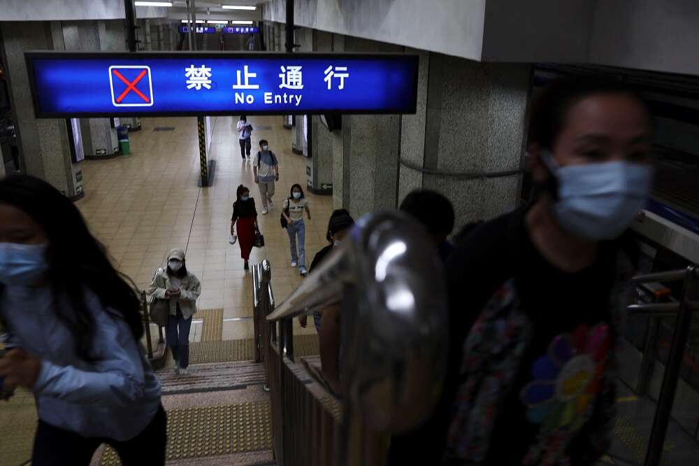 Beijing nervously returns to work as China doubles down on ‘zero-COVID’ policy
