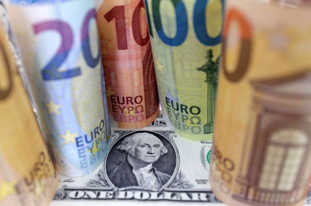 What problems are currently facing the Euro and Eurozone?