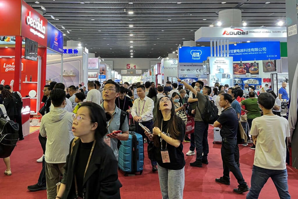 At China’s largest trade fair, exporters worry about world economy