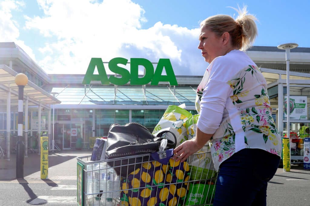 UK supermarket Asda freezes prices of 500 products