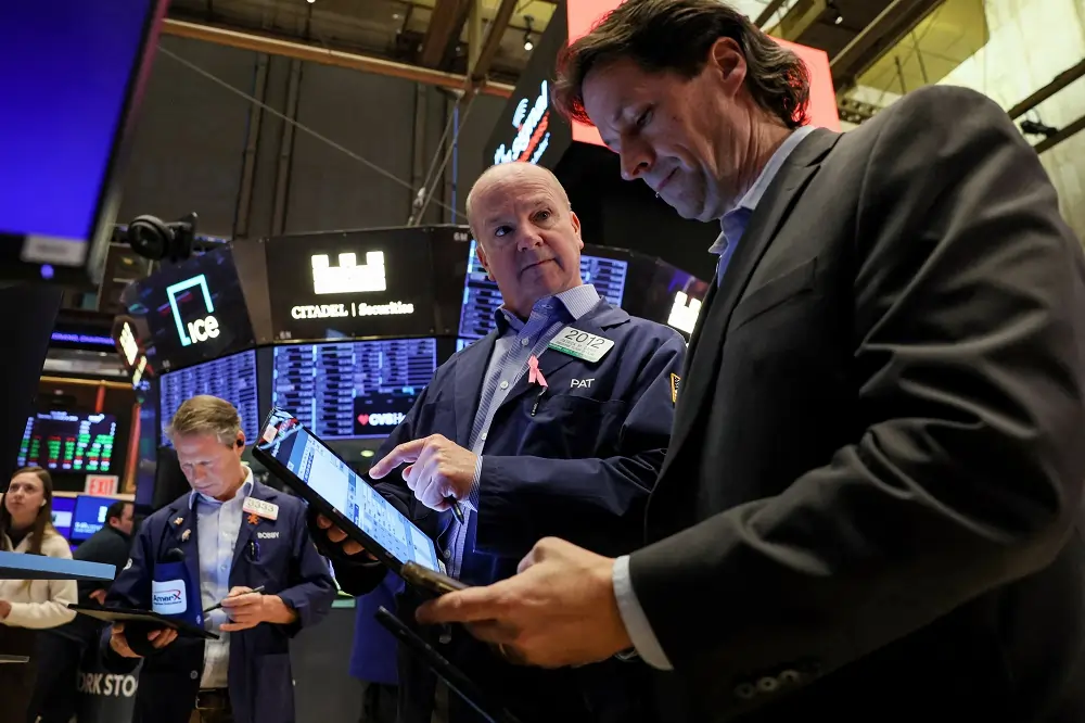 Wall St advances, Treasury yields climb as robust data boosts soft landing bets