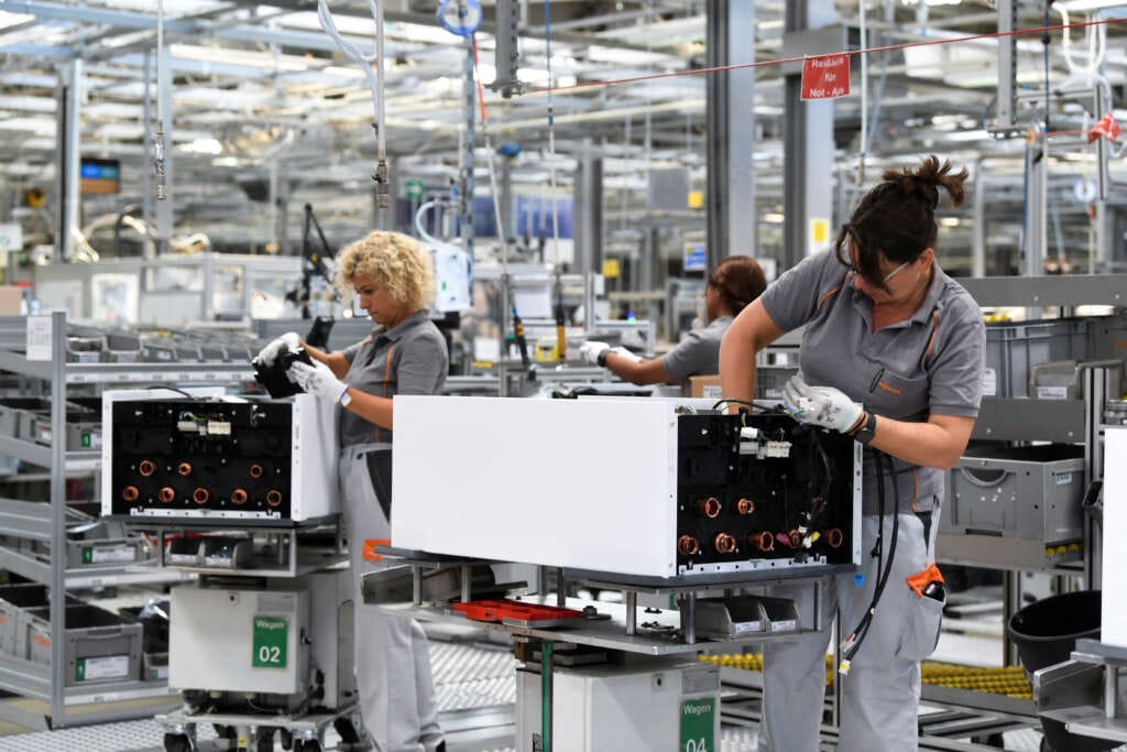 Lack of orders weighs on German economy – Ifo