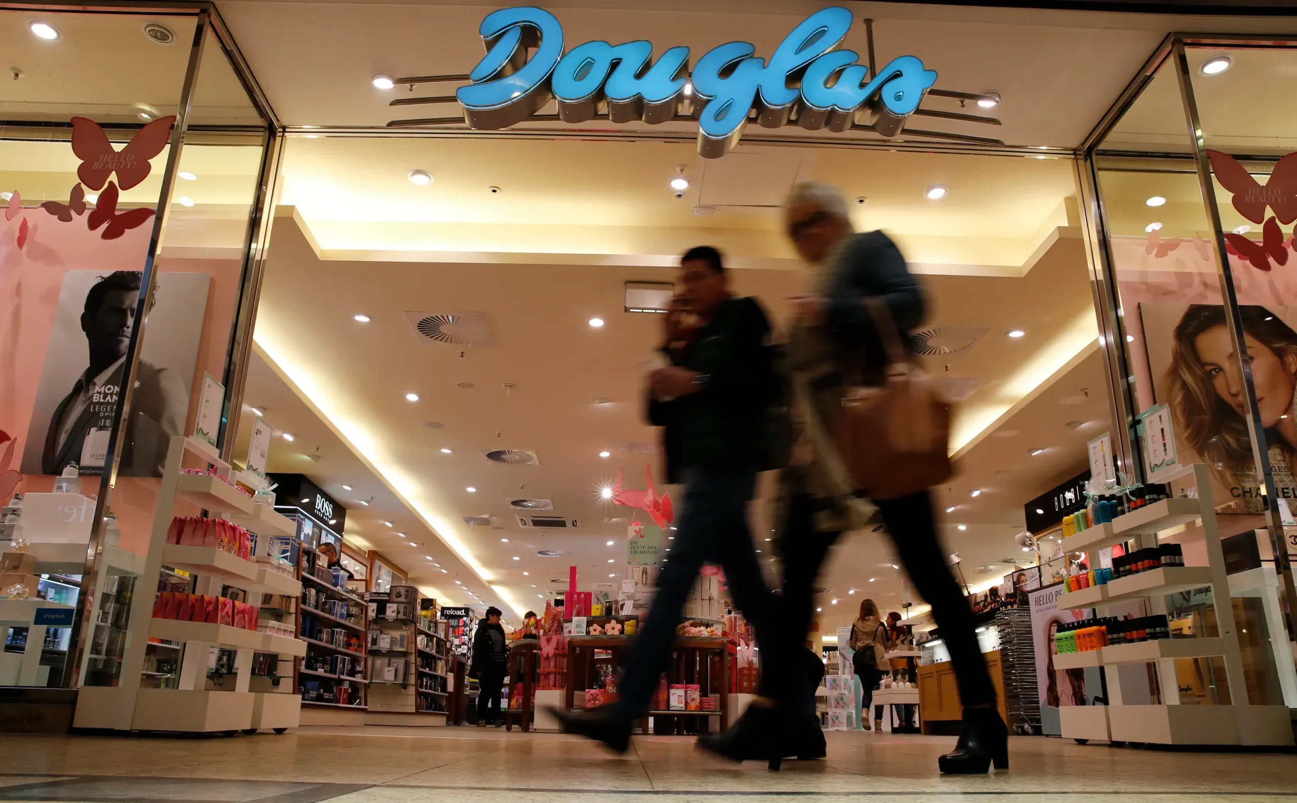 German perfume retailer Douglas plans $1.2 billion IPO by March end