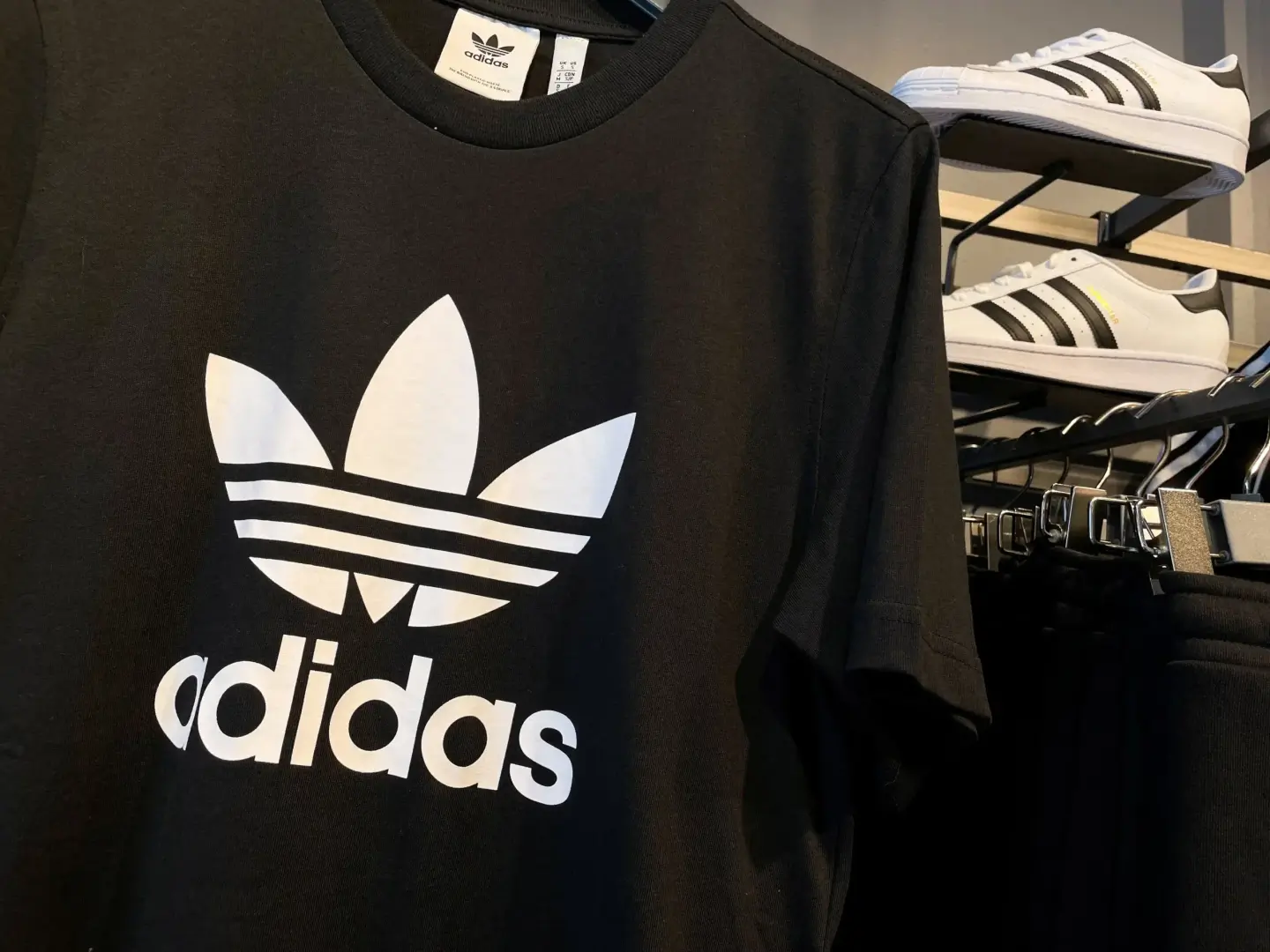 Adidas posts first loss in 30 years but sticks to dividend 