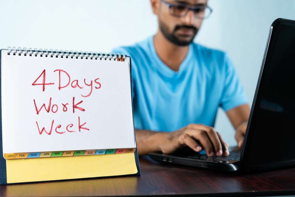 What impact could the 4-day working week have on employee mental health?