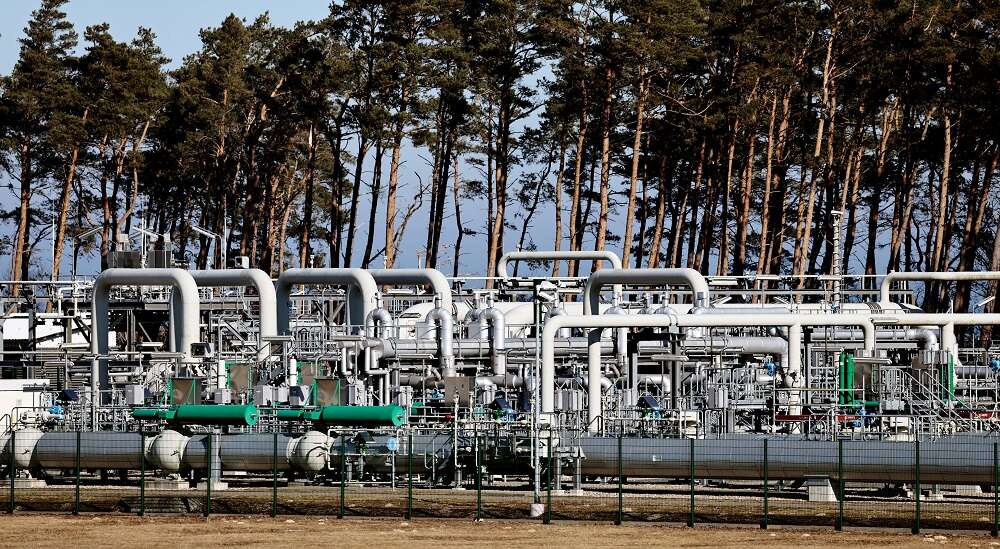 France favours gas terminals over new pipeline to tackle crisis