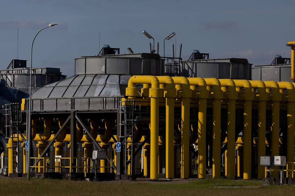 EU plans to make fossil fuel firms share excess profits, draft shows