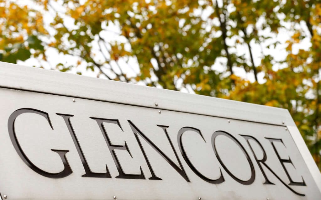 Russia’s Sberbank urges Glencore to resolve dispute over oil bill