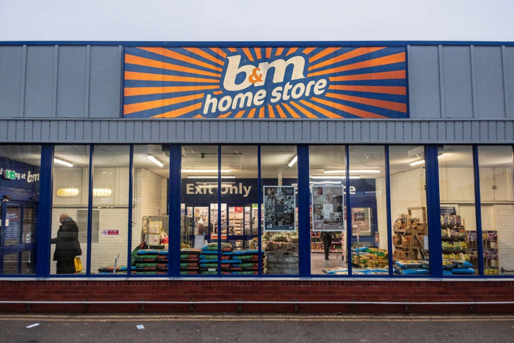 B&M sees higher profit as Britons hunt for bargains