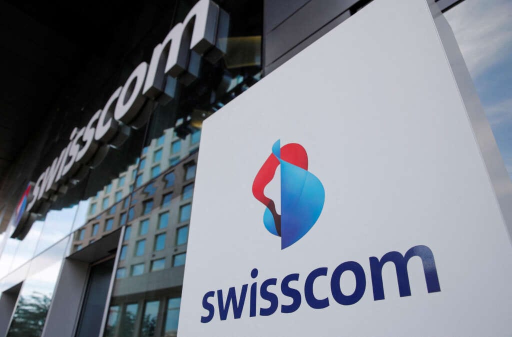 Swisscom profit rises on Fastweb growth, declines comment on Vodafone talks
