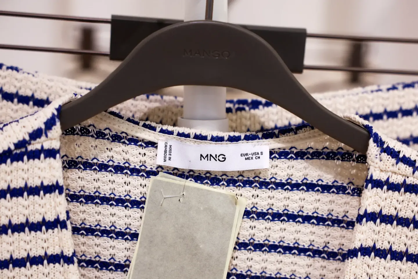 Mango adapts as climate change makes fashion less seasonal