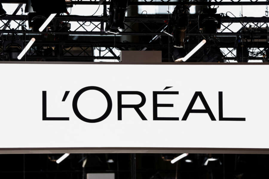 L’Oréal denies report saying it suspended Twitter ad spending
