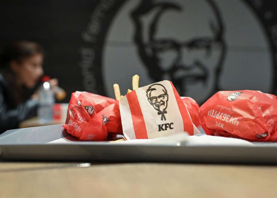 KFC franchisees in Russia ask govt to halt sale of stores to local operator – RIA