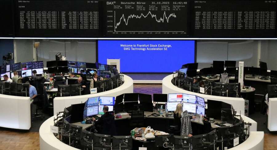 European shares edge up on retail, healthcare boost; Fed decision eyed