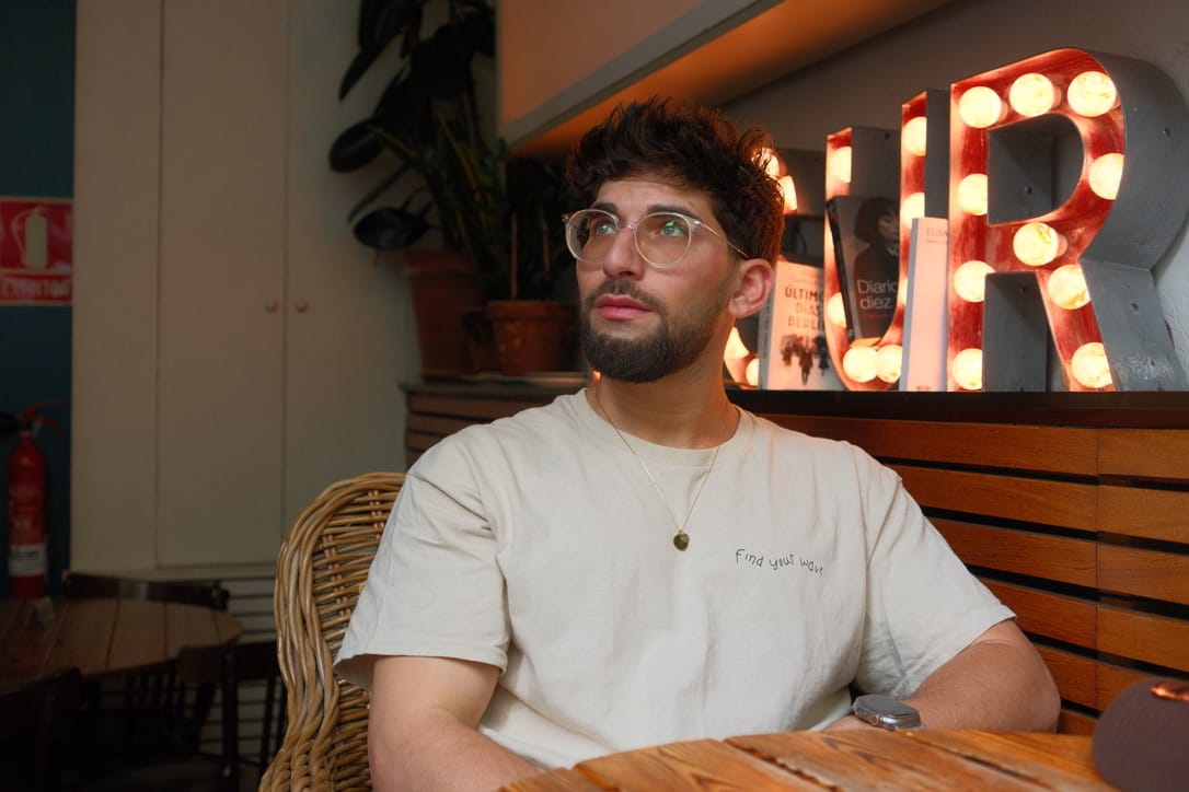 Bright Studios: A Startup’s Design Partner, Built by Daniel G. Bright