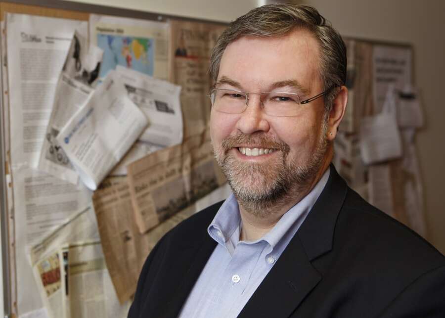 Global strategy expert and former Bill Gates adviser joins HiveMind