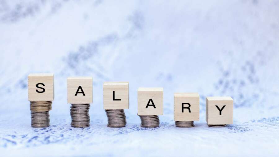 Deel’s ‘State of Global Hiring Report’ shows that global hiring is still growing, despite higher rate of layoffs and lower starting salaries