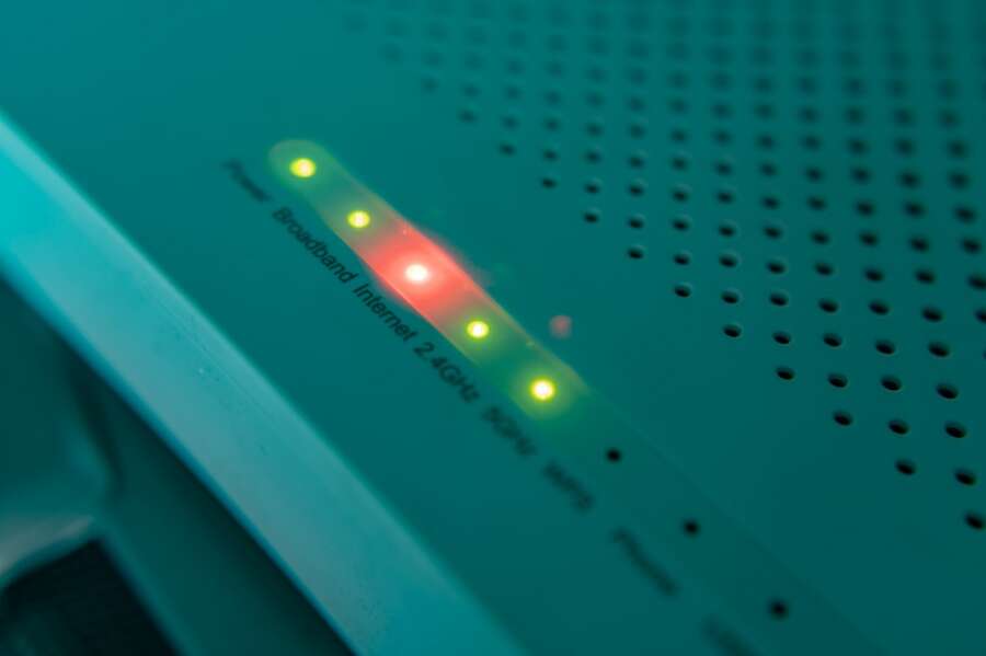 Can businesses do more to protect themselves from chaos caused by an internet outage?