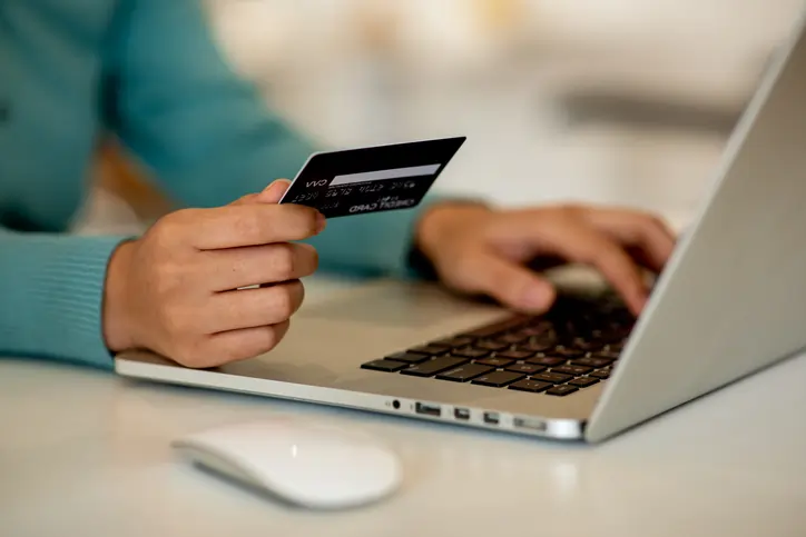 Virtual Cards for Payments: Enhancing Online Security and Convenience