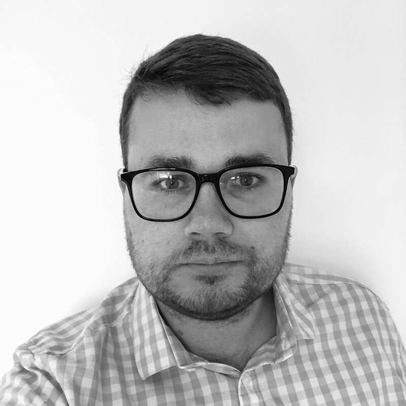 How to manage your week working from home