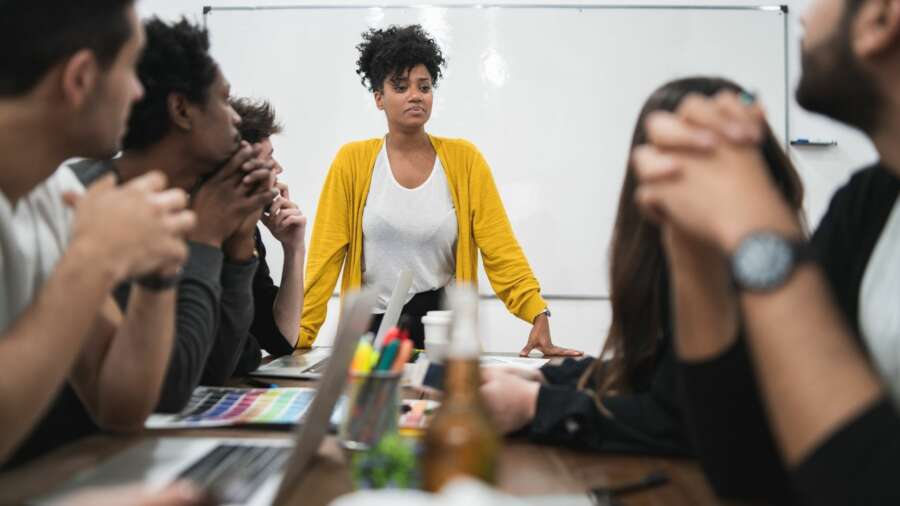 Five rules of managing and leading people for best results